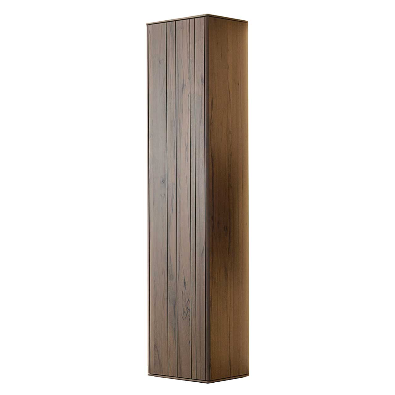 Moderner Hochschrank aus massiver dunkelbrauner Altholzbuche Uyaa - Fronten mit sichtbarer edler Holzmaserung.